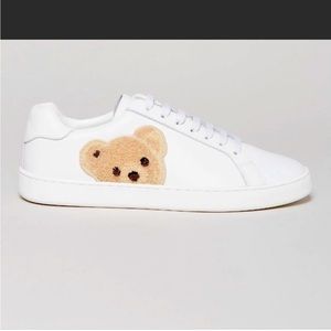 Brand new Palm Angeles teddy shoes. Size 42